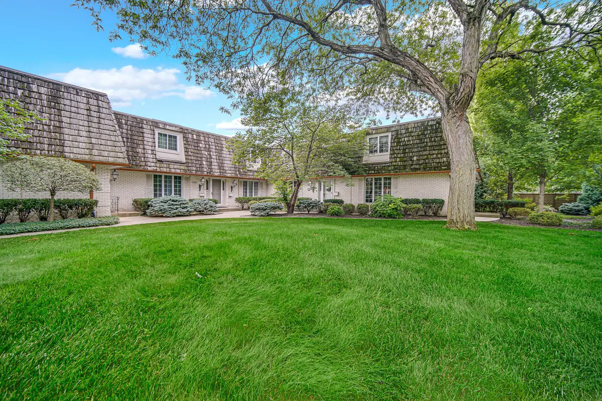 1330 Camellia Drive, Munster, IN 46321 - #1