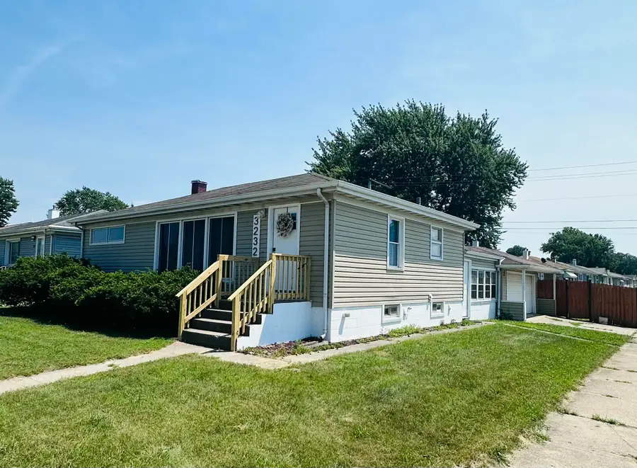 3232 E 165th Street, Hammond, IN 46323 - #2