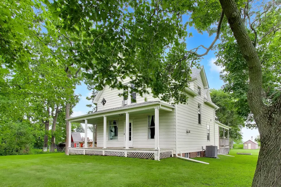 597 N 450 W, Valparaiso, IN 46385 - #2