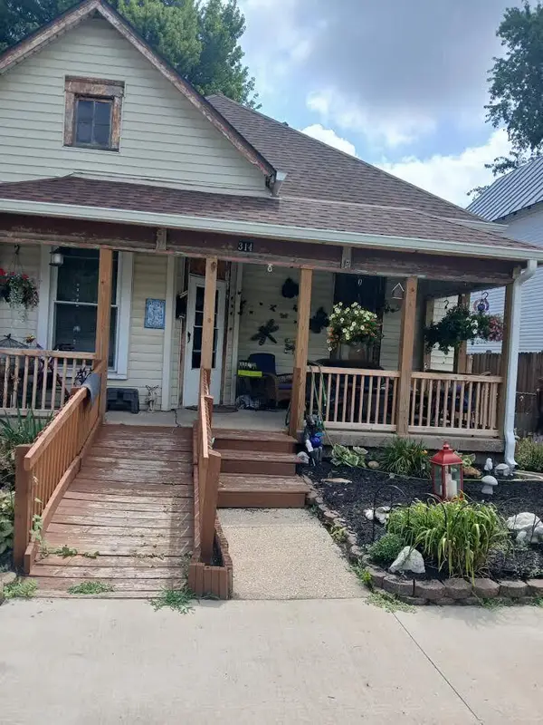 314 N Monroe Street, Muncie, IN 47305