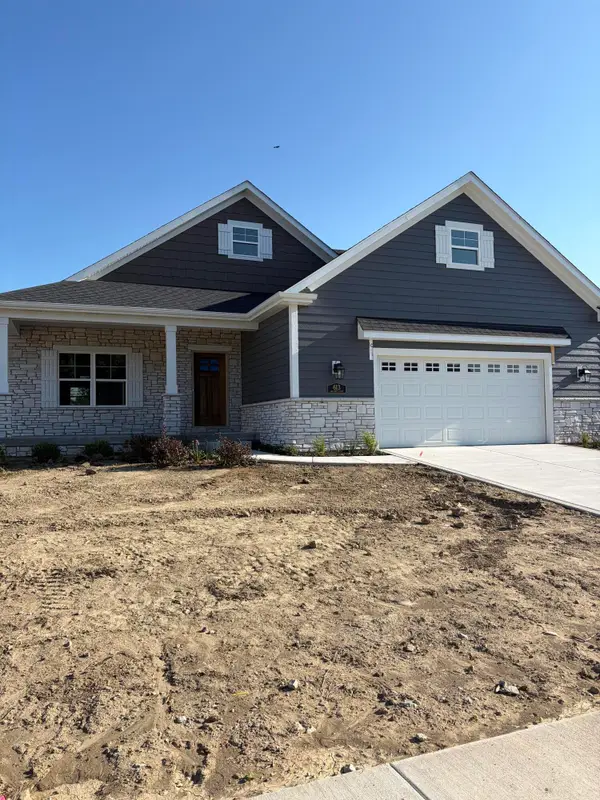 613 Bergamot Court, Crown Point, IN 46307