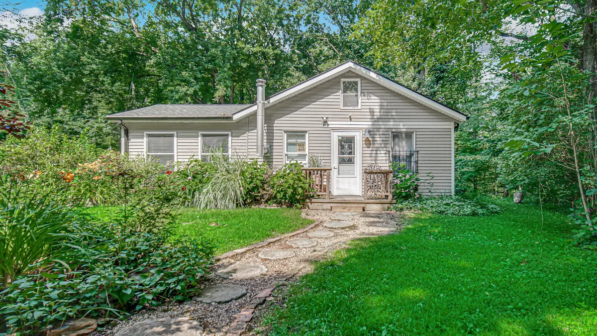 8948 N 500 E, Rolling Prairie, IN 46371 - #1