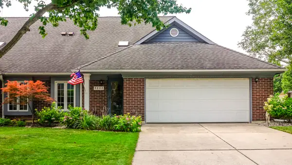 8602 Farmington Street, St. John, IN 46373