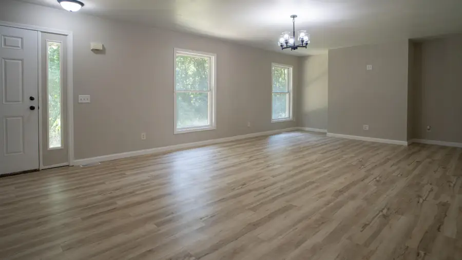 1553 W Us Highway 20, La Porte, IN 46350 - #2