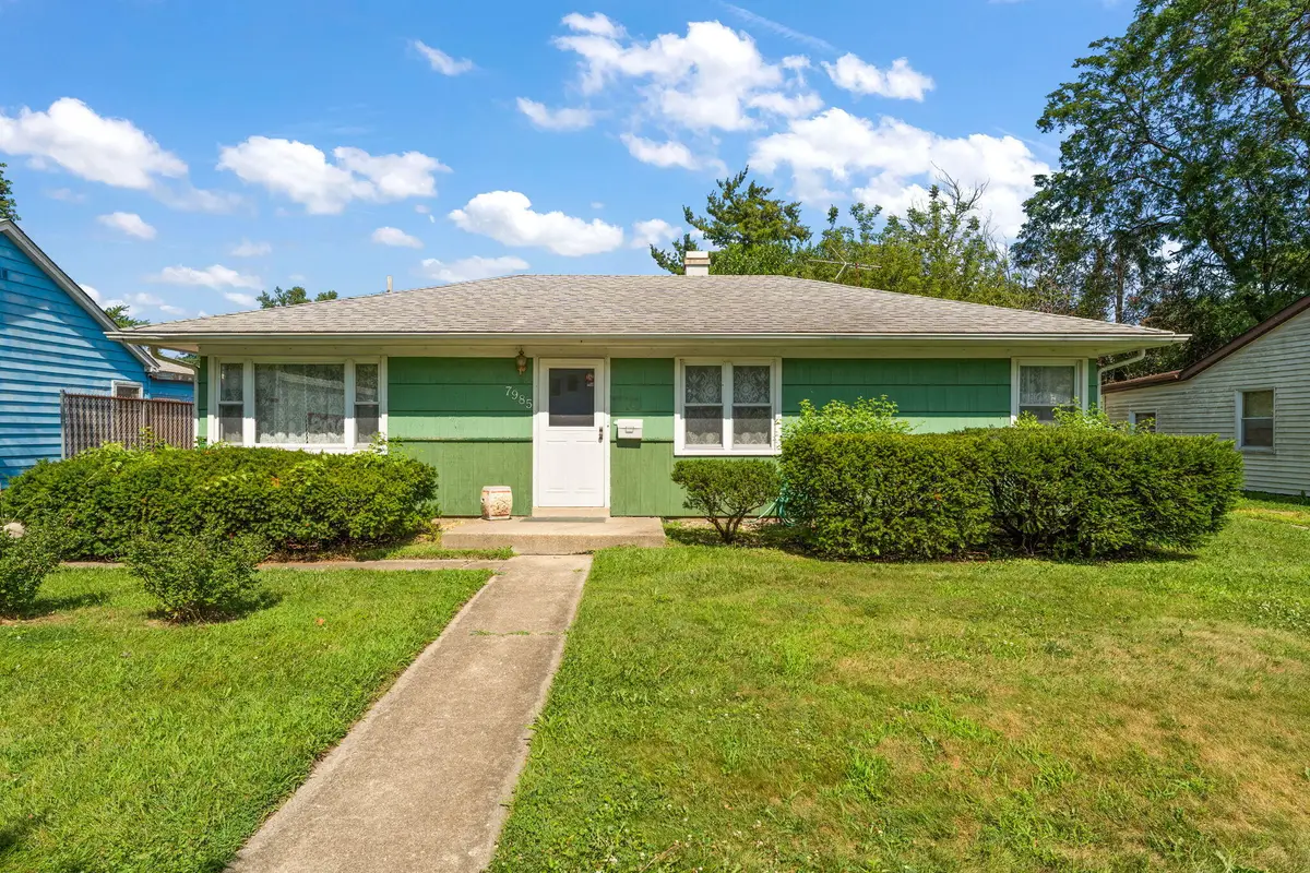 7985 White Oak Lane, Hammond, IN 46324 - #1