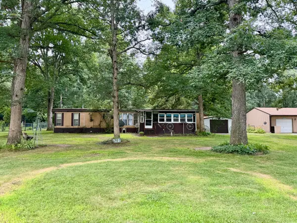 4251 Heritage Drive N, Wheatfield, IN 46392