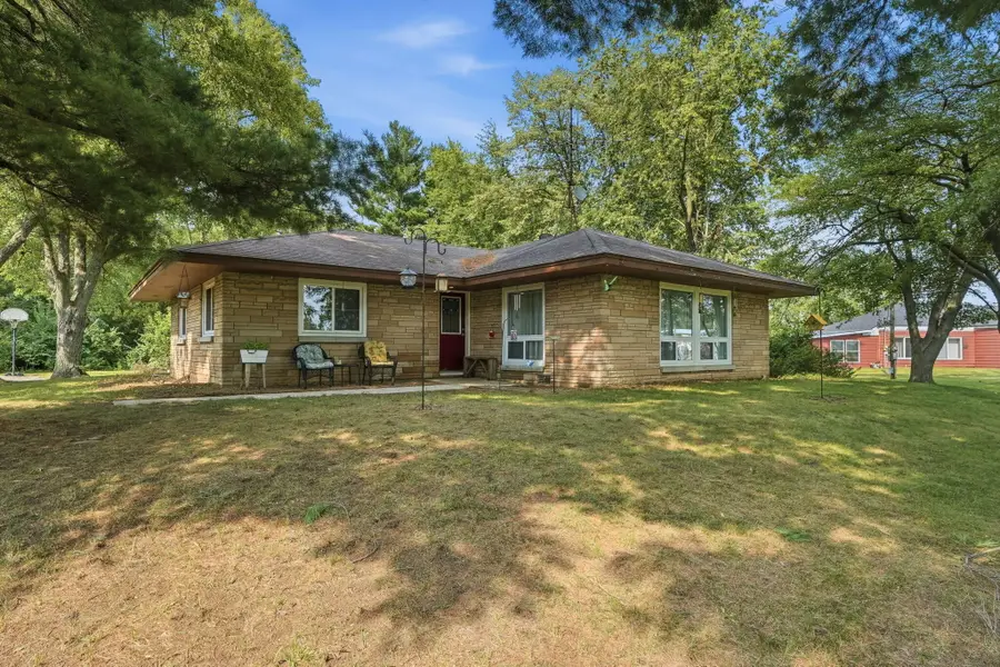 484 E Robbins Street, Wheatfield, IN 46392 - #2
