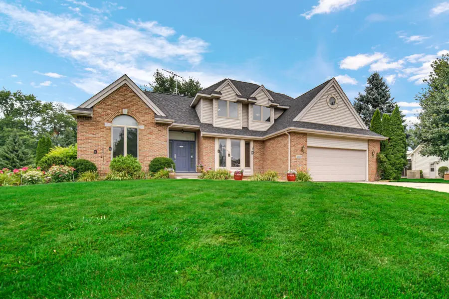2957 Woodbine Drive, Valparaiso, IN 46383 - #2