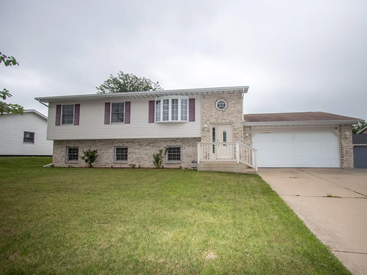 6211 Kelly Avenue, Portage, IN 46368 - #1