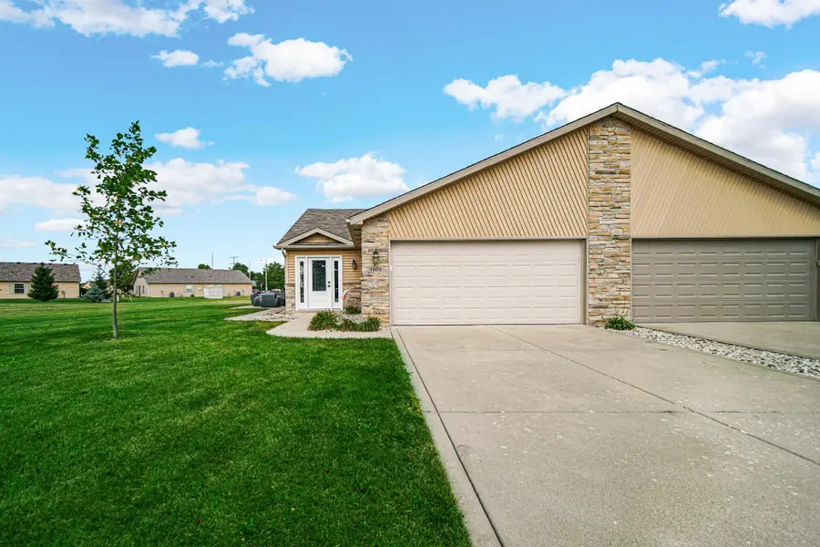 1105 W 89th Court W, Merrillville, IN 46410 - #2