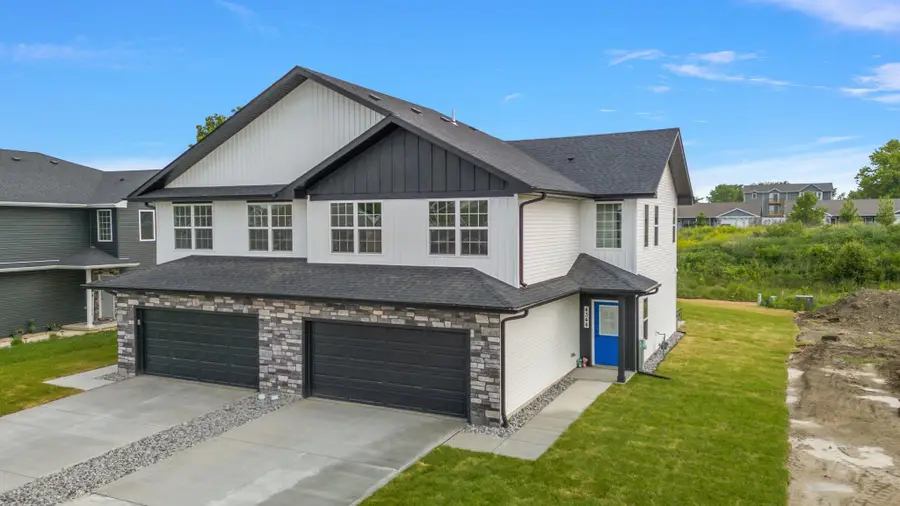 4295 W 77th Avenue, Merrillville, IN 46410 - #3