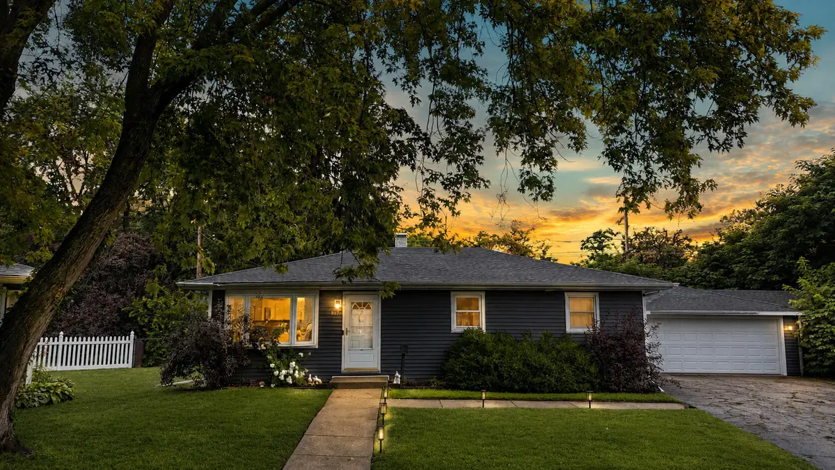 807 Henry Court, Hobart, IN 46342 - #1