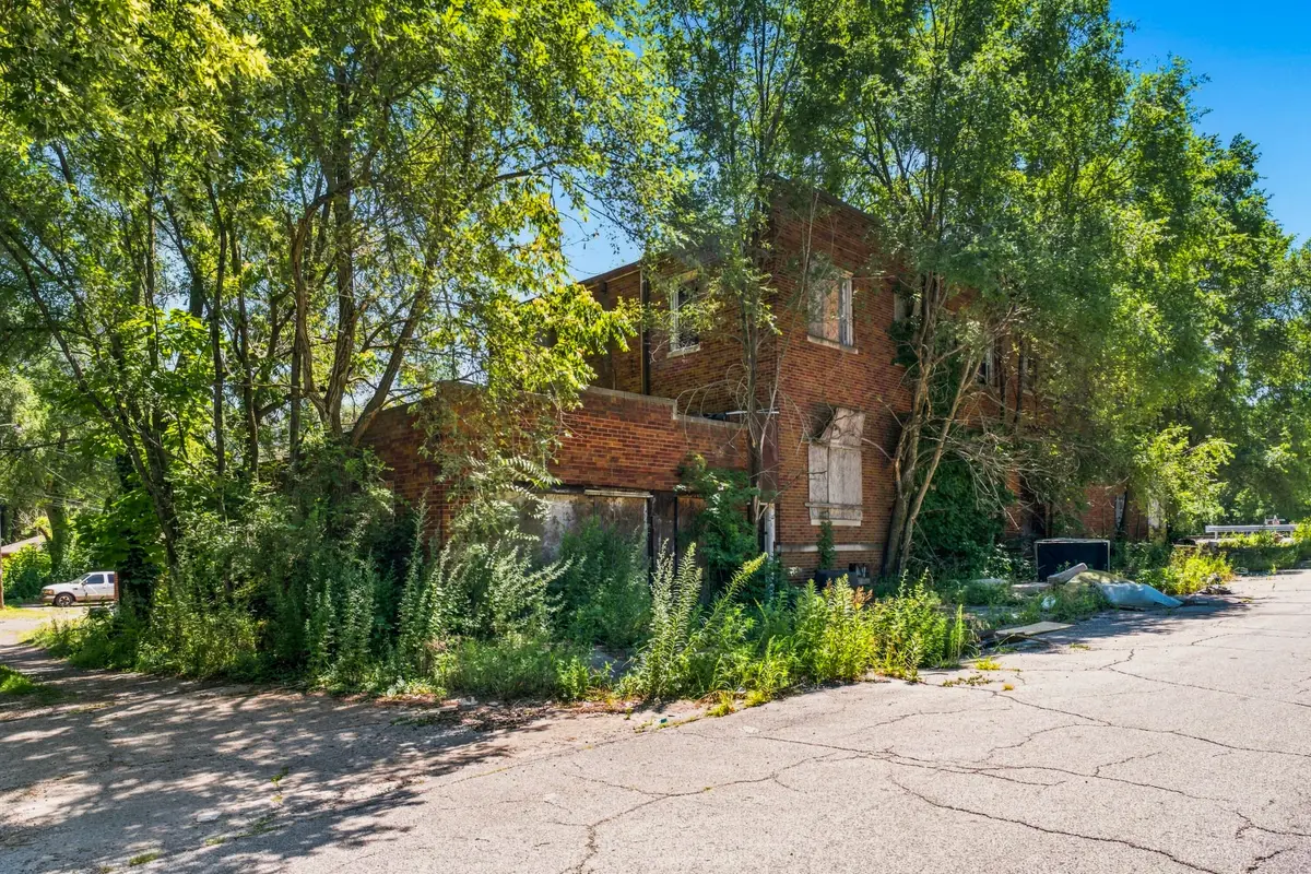 400 E 41st Avenue, Gary, IN 46409 - #1