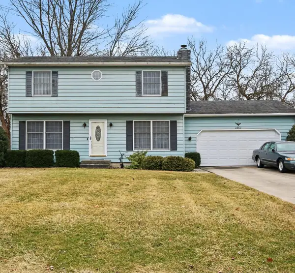 3863 Kingsway Drive, Crown Point, IN 46307
