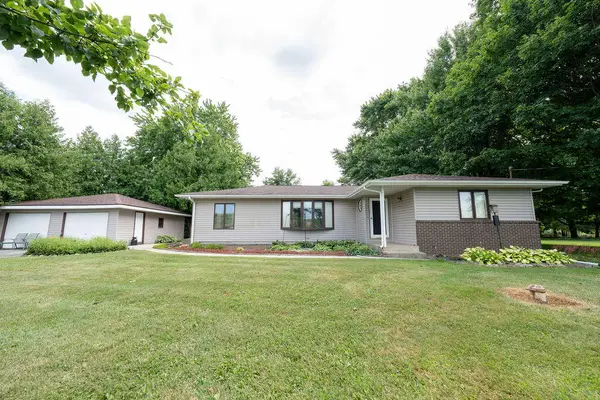 7888 W 20 N, La Porte, IN 46350