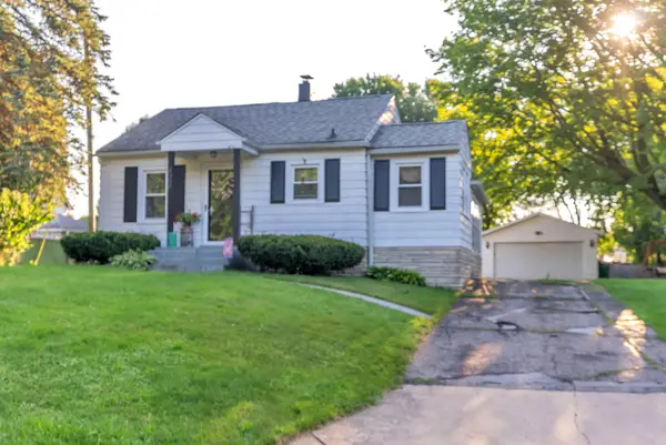 422 Rockwood Street, La Porte, IN 46350