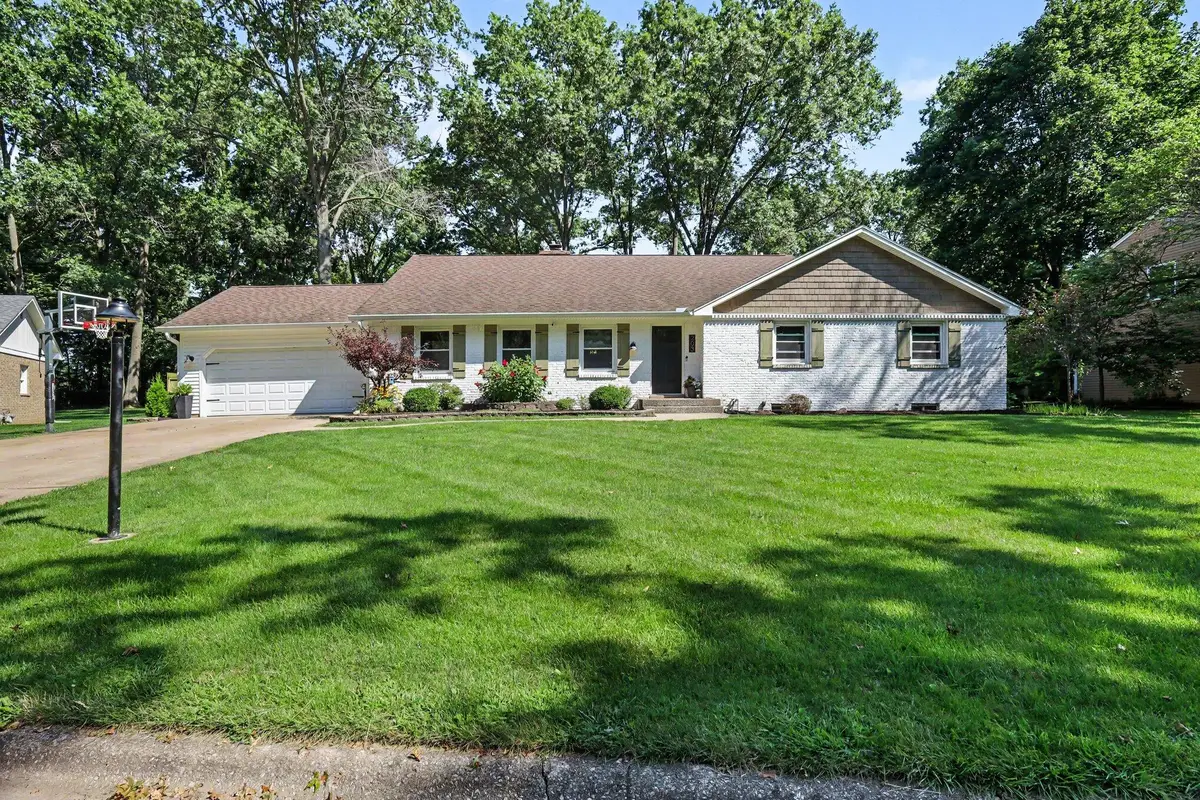 203 Oxbow Court, Valparaiso, IN 46383 - #1