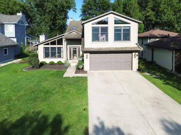 1833 Sandy Beach Drive, Crown Point, IN 46307