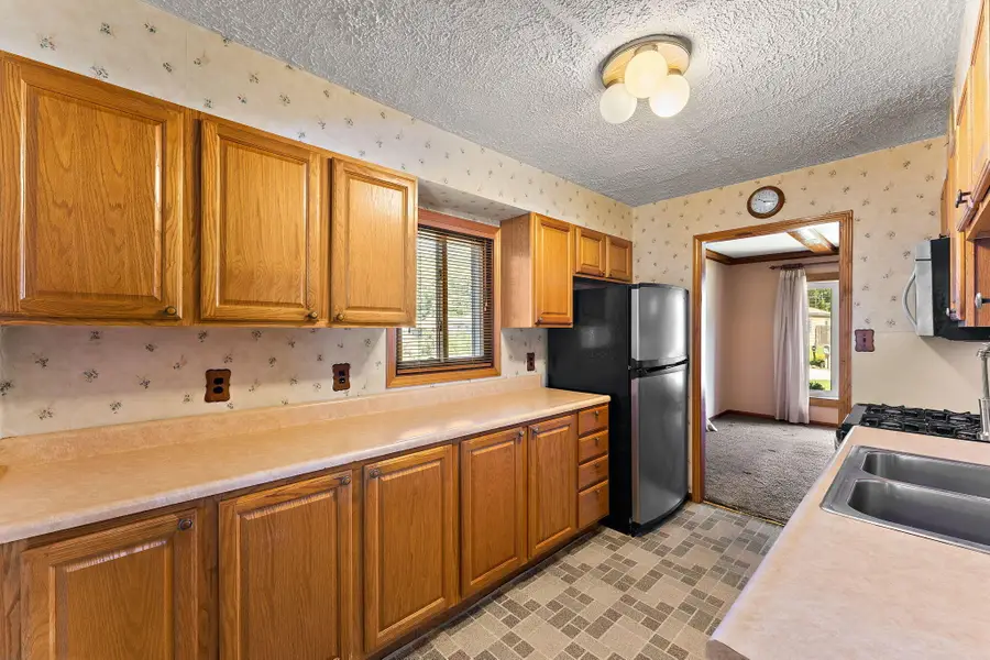206 E 9th Street, La Porte, IN 46350 - #3