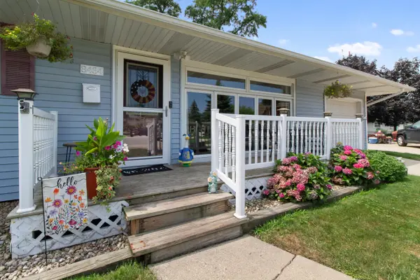8434 Delaware Place, Highland, IN 46322