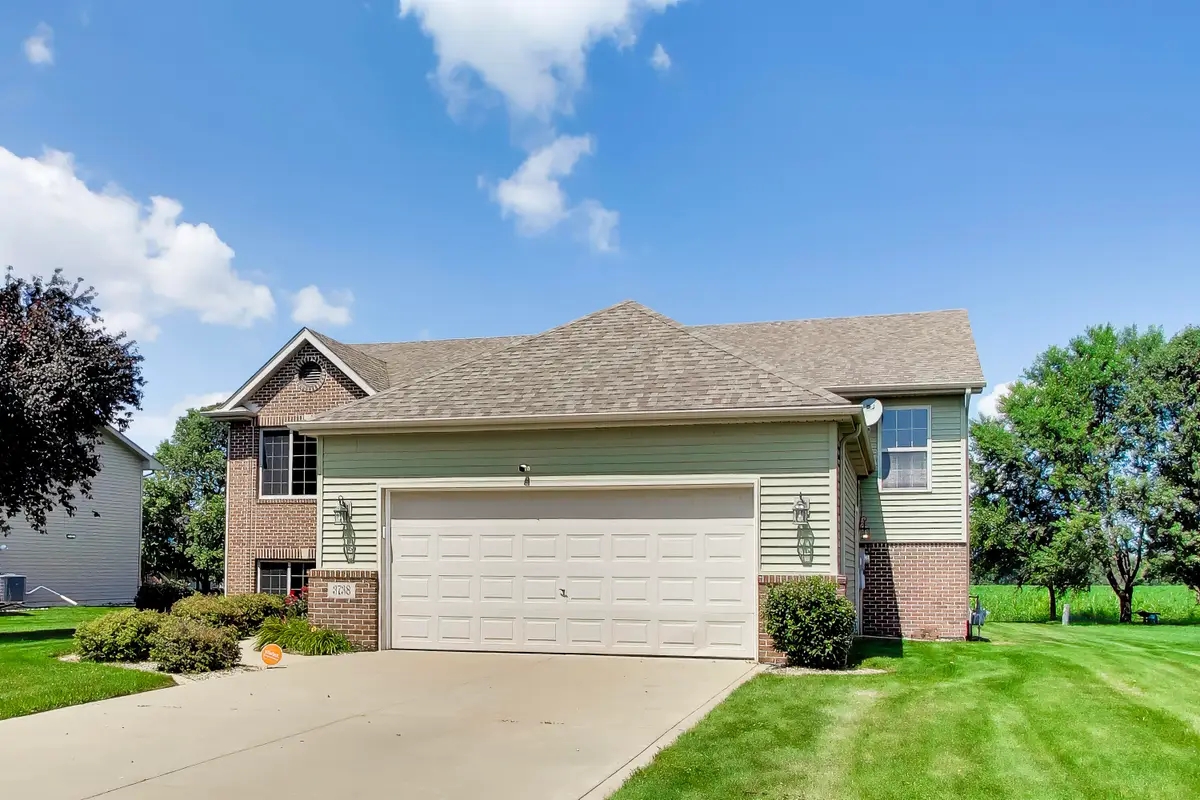 3738 W 68th Avenue, Merrillville, IN 46410 - #1