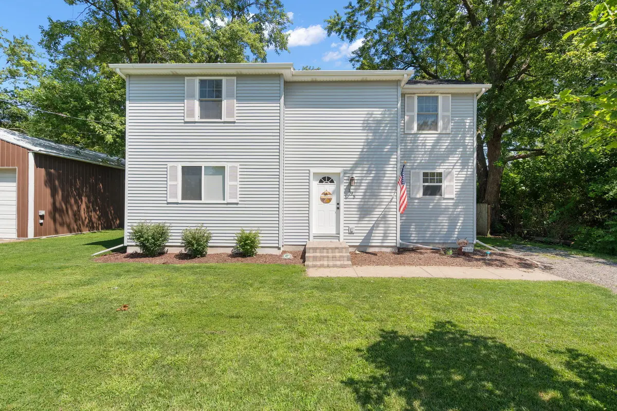 195 E 400 S, Valparaiso, IN 46383 - #1