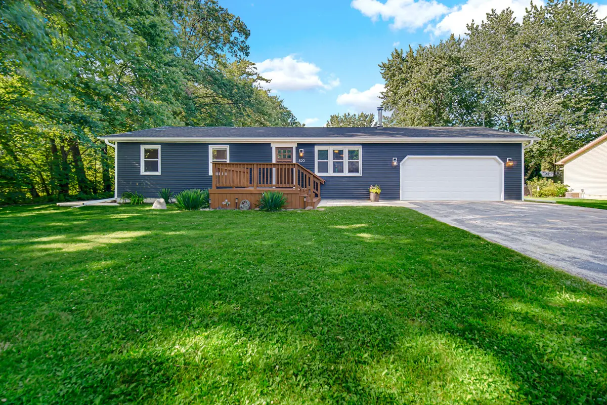 820 Park Avenue, Chesterton, IN 46304 - #1