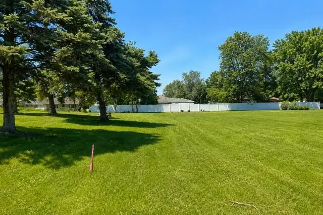 8660 Mattson Drive, Saint John, IN 46373 - #1