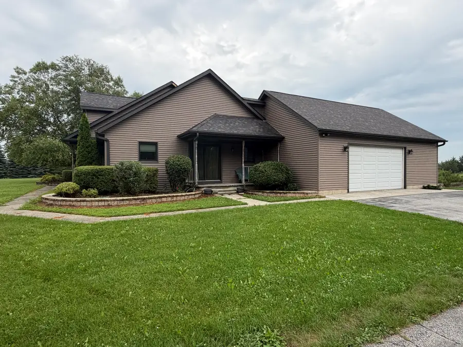 9371 W 159th Avenue, Lowell, IN 46356 - #2