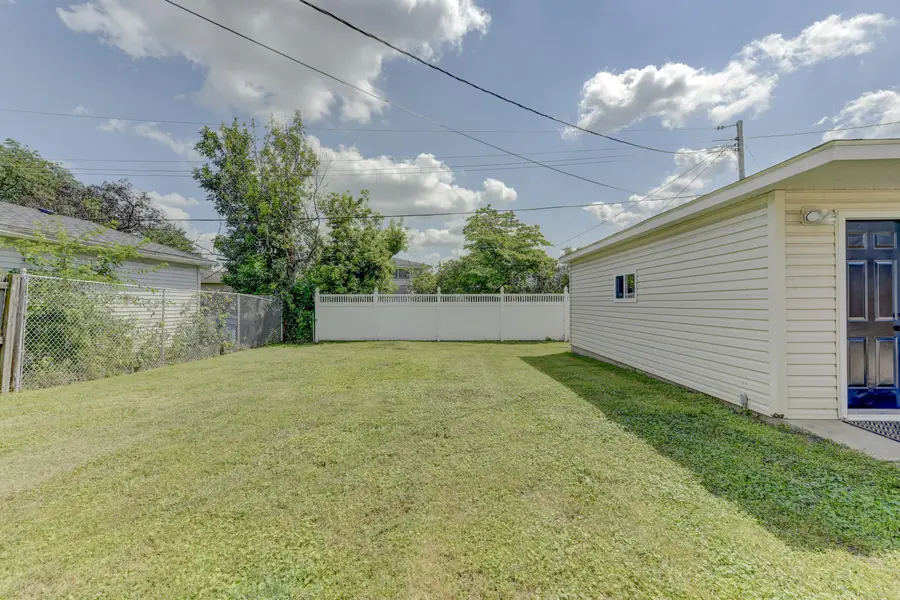 3010 100th Place, Highland, IN 46322 - #3