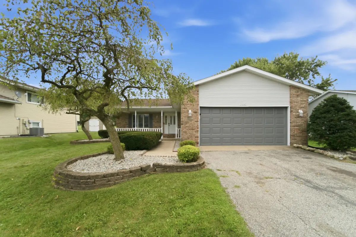 3695 Kingsway Drive, Crown Point, IN 46307 - #1