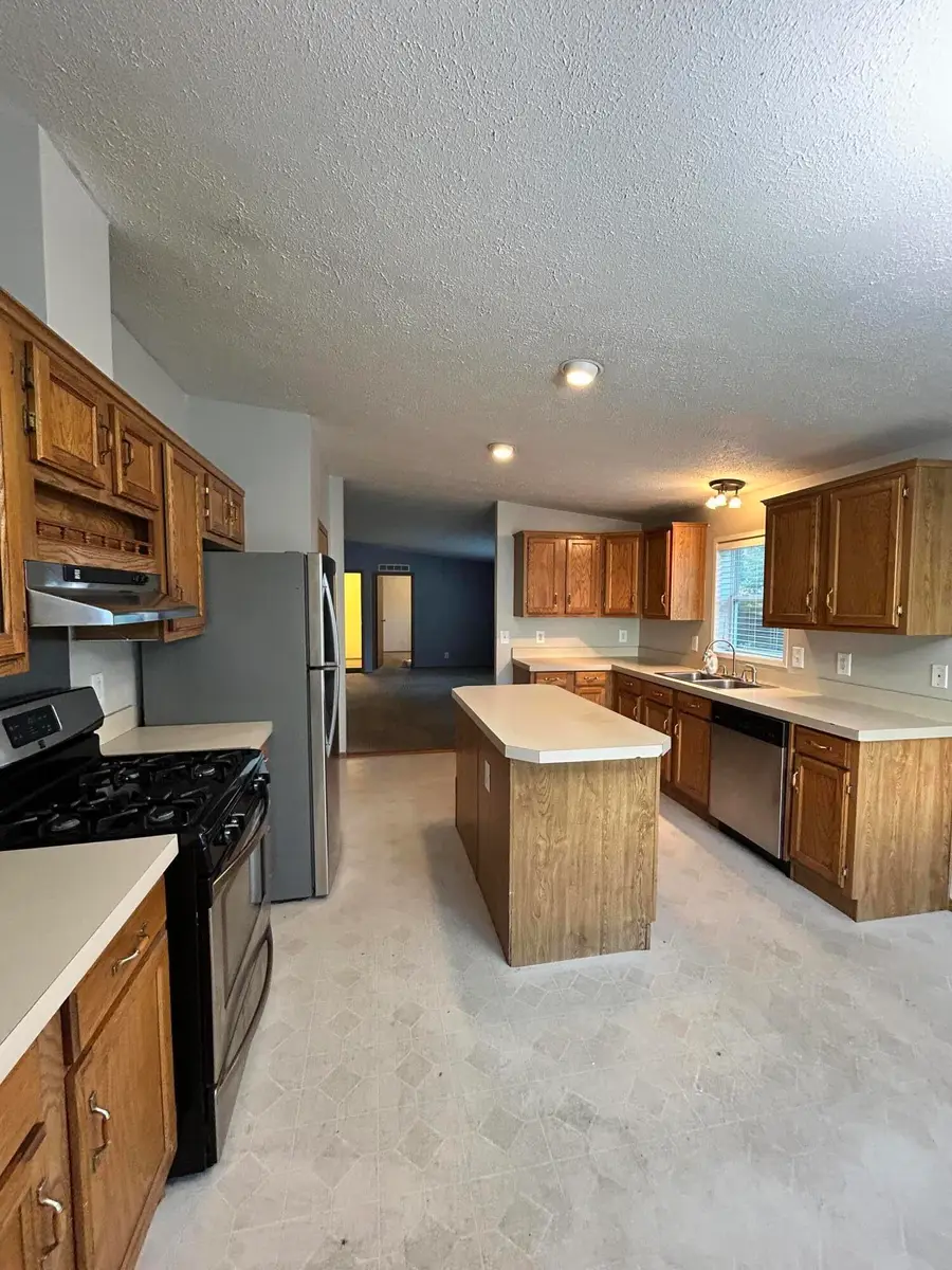 513 Center Street, Valparaiso, IN 46385 - #3