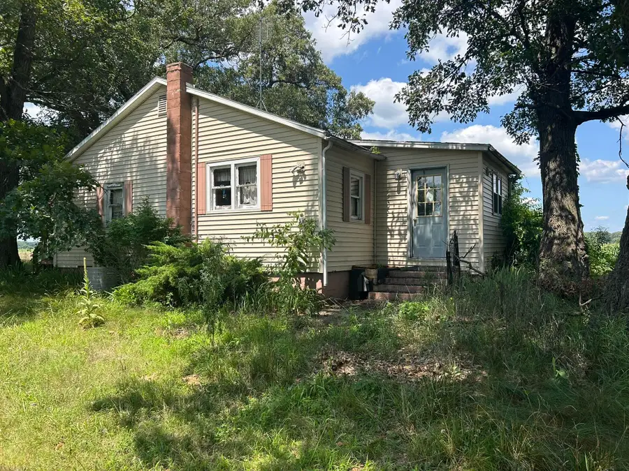 1624 N 300 W, Winamac, IN 46996 - #2