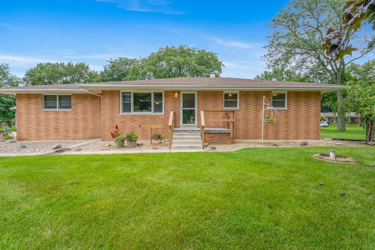 8912 Edison Street, Crown Point, IN 46307 - #1