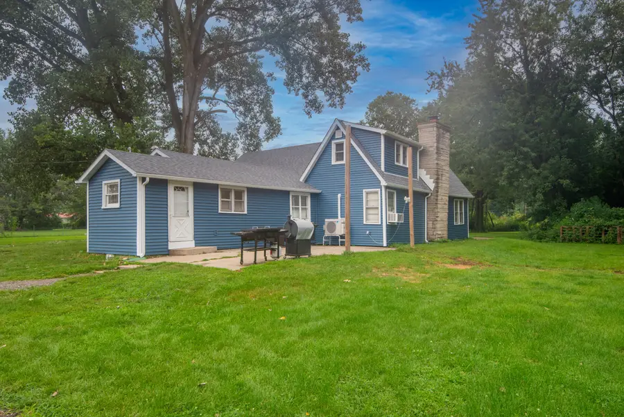 24215 Euclid Avenue, Schneider, IN 46376 - #2