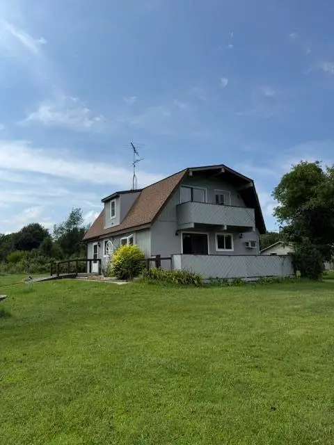 1062 N 50 W, Chesterton, IN 46304