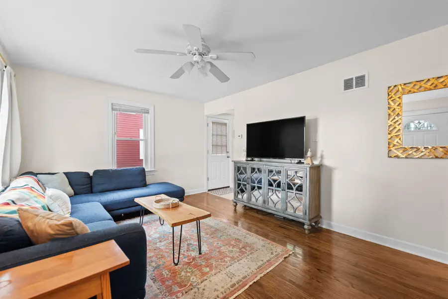 413 Mckinley Street, Valparaiso, IN 46383 - #3