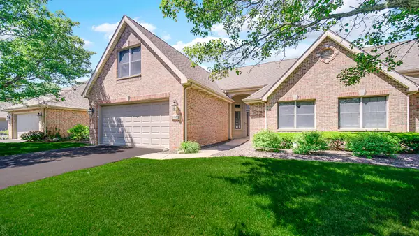 1911 Windfield Drive, Munster, IN 46321