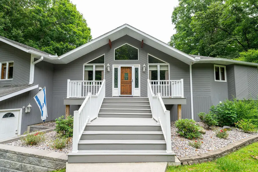 471 E 830 N, Valparaiso, IN 46383 - #2