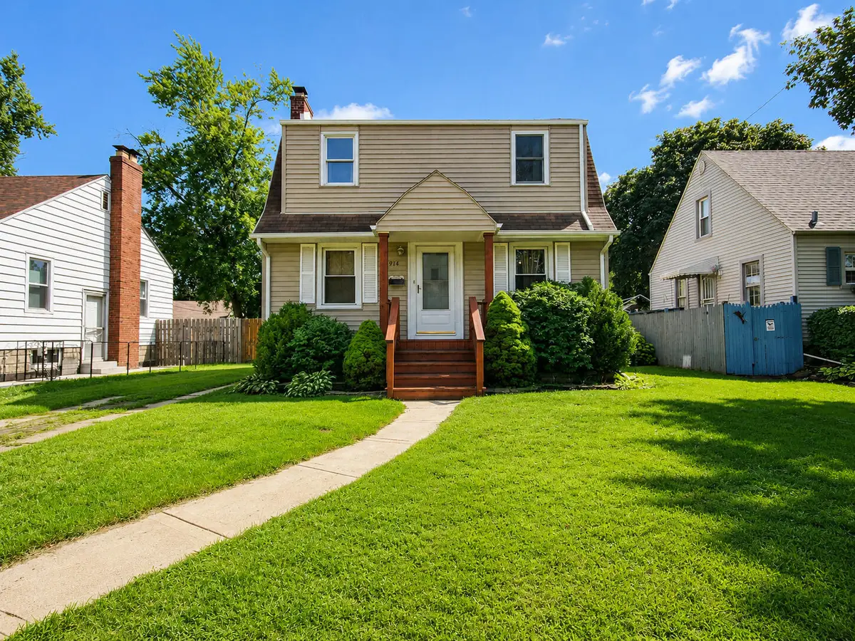 914 E 176th Street, Hammond, IN 46324 - #1