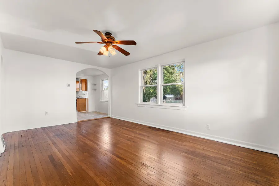 1000 W Home Avenue, Hobart, IN 46342 - #2