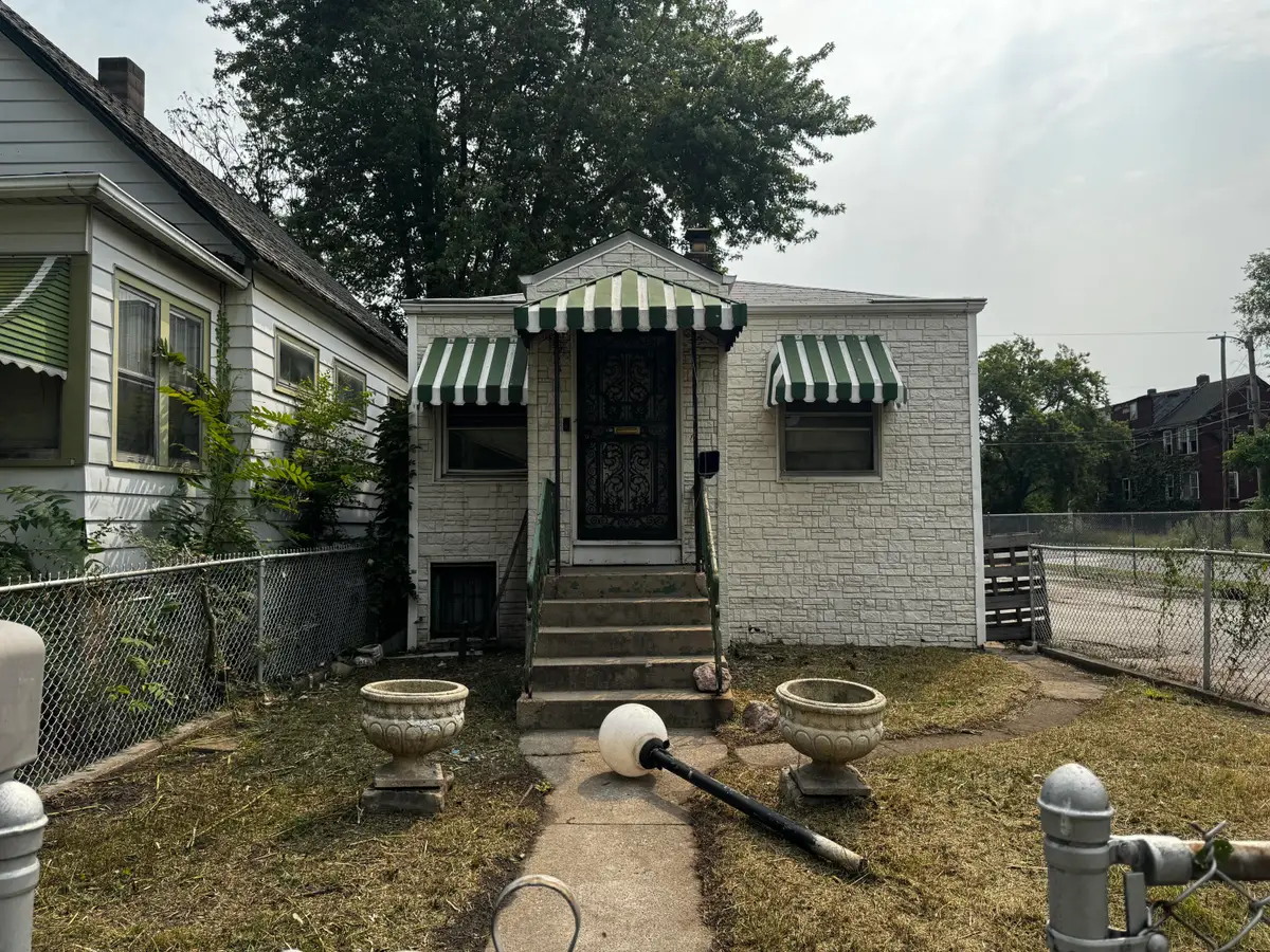 2589 Jefferson Street, Gary, IN 46407 - #1