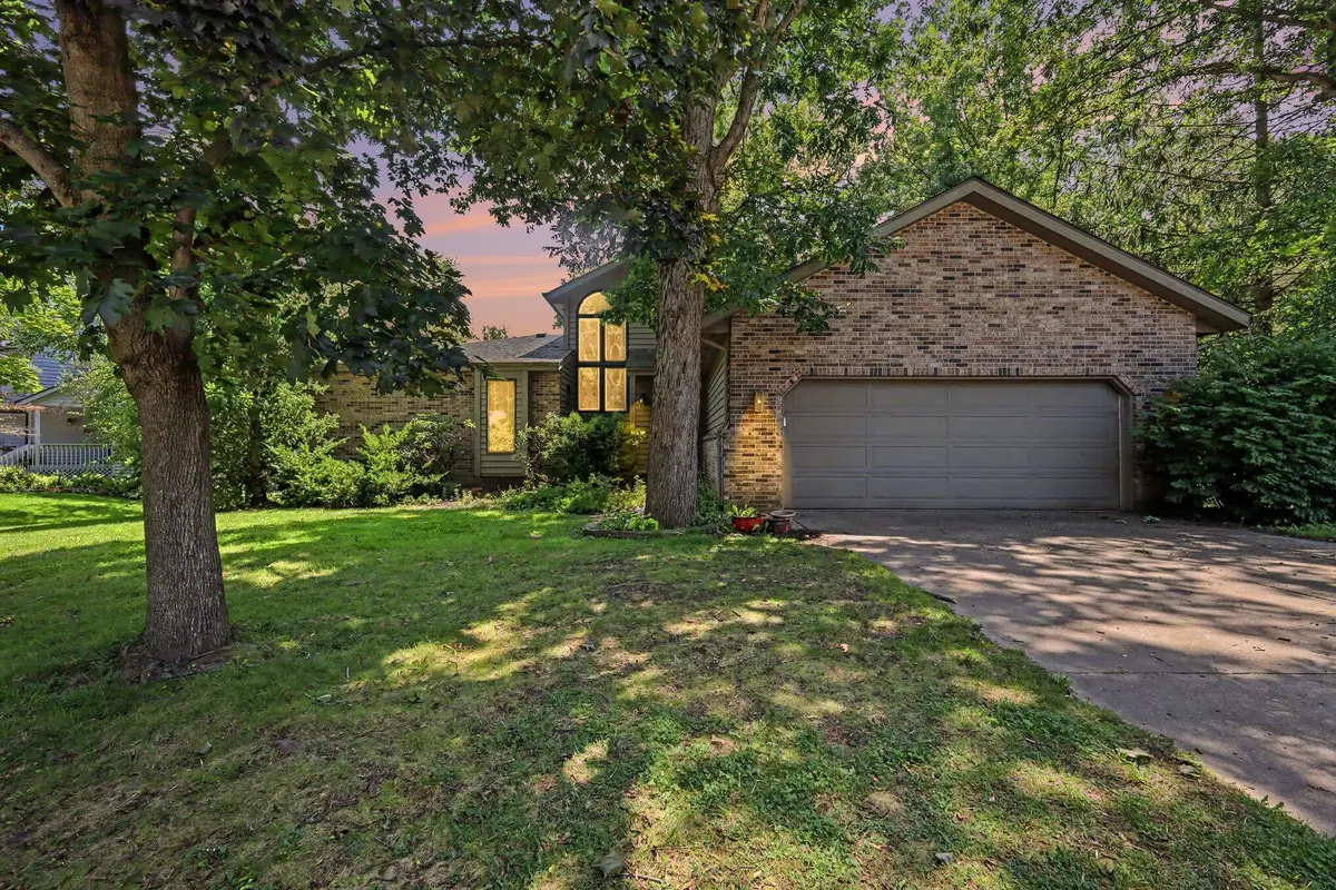 804 Brandonbury Drive, Valparaiso, IN 46383 - #1