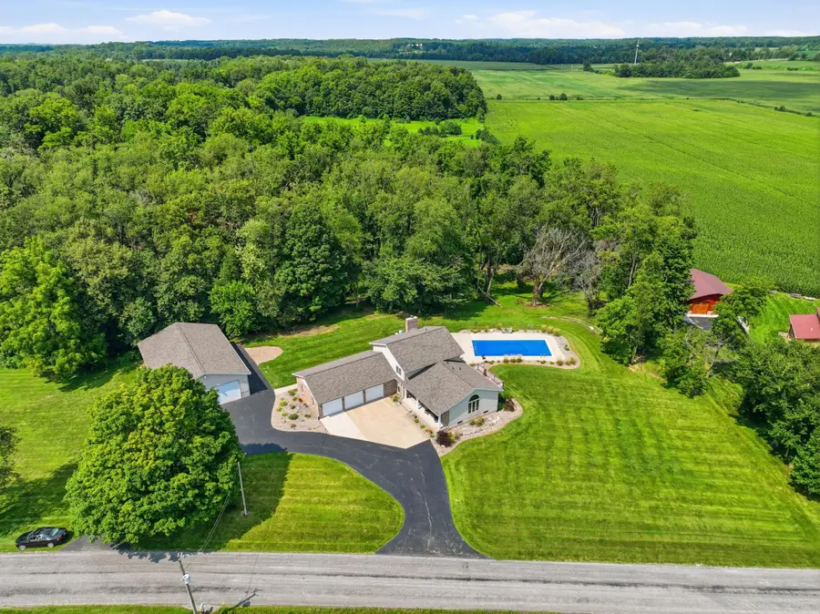 463 E 525 N, Valparaiso, IN 46383 - #3