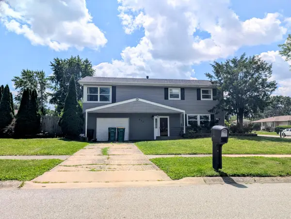 875 W 72nd Court, Merrillville, IN 46410