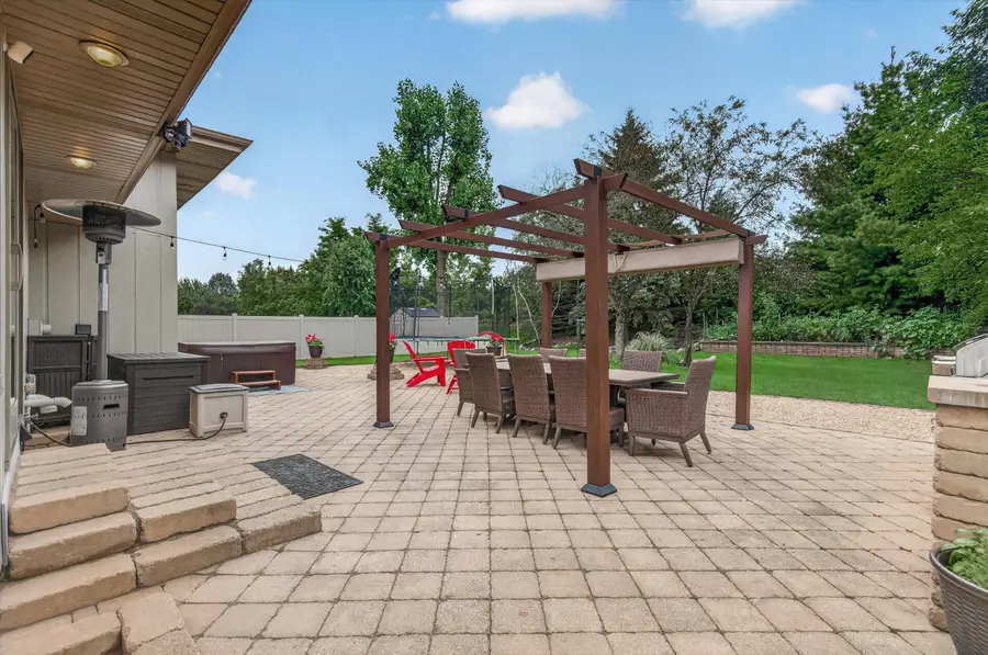 10000 Redbud Road, Munster, IN 46321 - #3