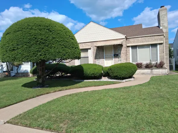 327 Taft Place, Gary, IN 46404