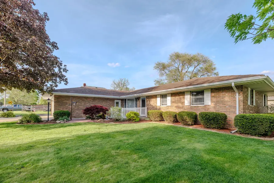 23 S Illinois Street, Remington, IN 47977 - #3