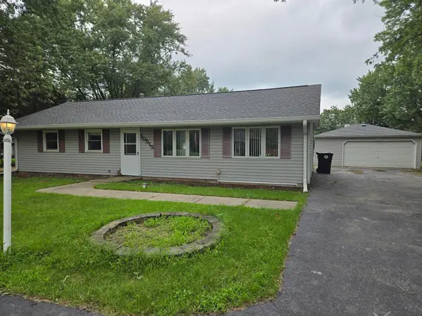 10515 Baker Street, Crown Point, IN 46307