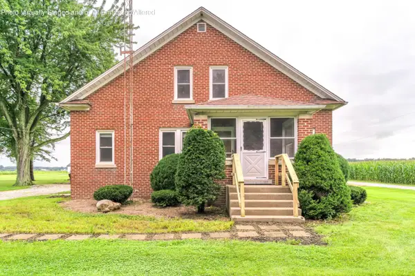 502 S 250 W, Valparaiso, IN 46385